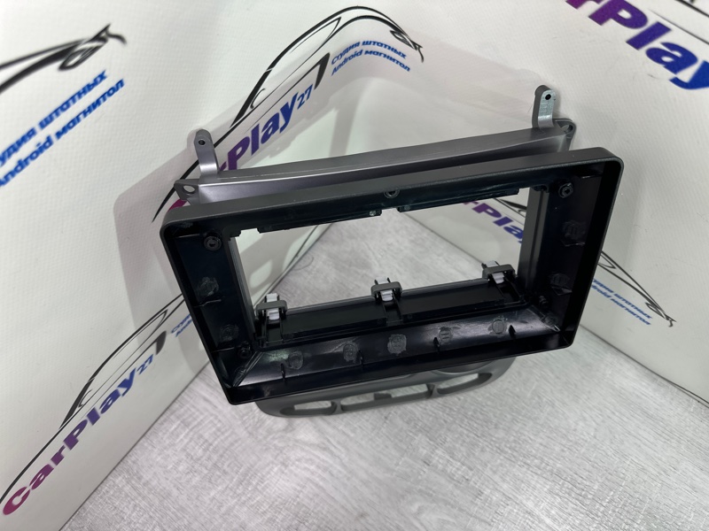 Переходная рамка магнитолы