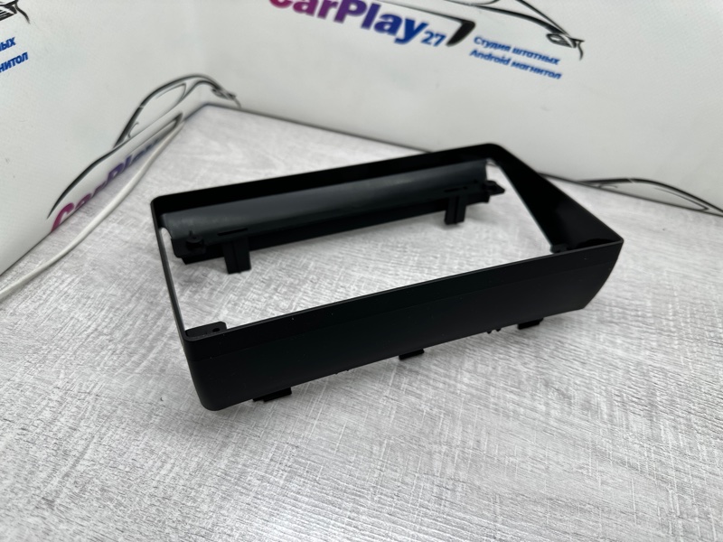 Переходная рамка магнитолы