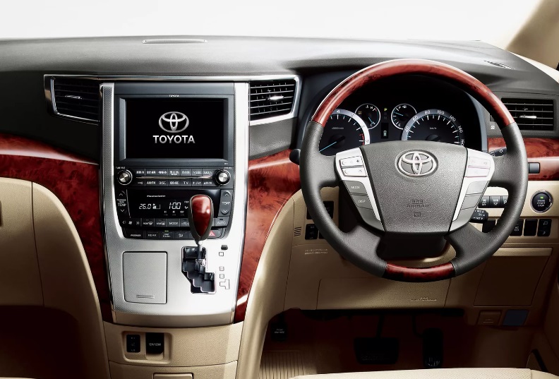 Переходная рамка магнитолы