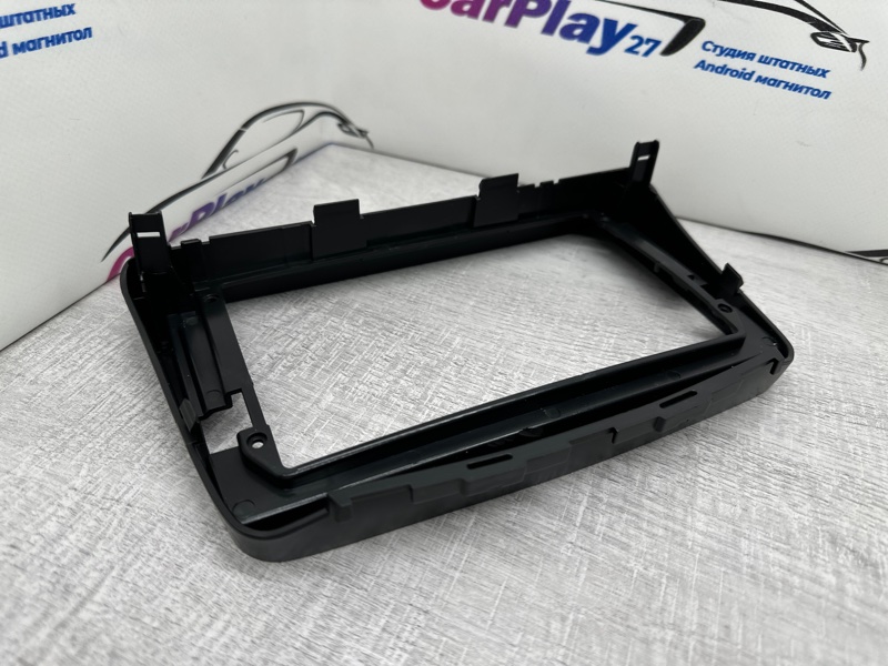 Переходная рамка магнитолы