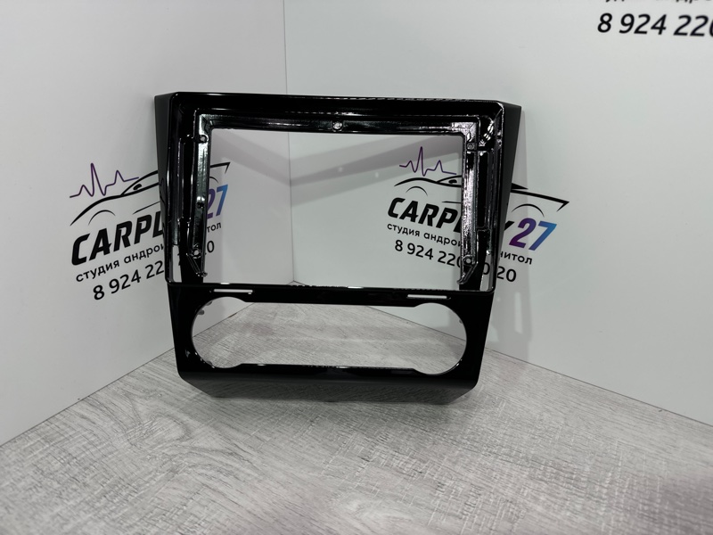 Переходная рамка магнитолы