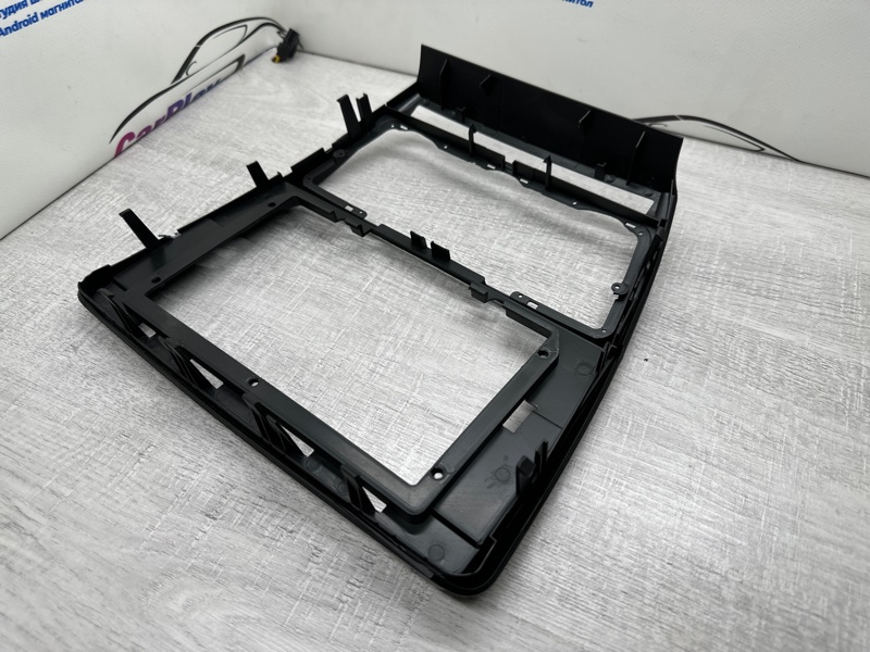 Переходная рамка магнитолы