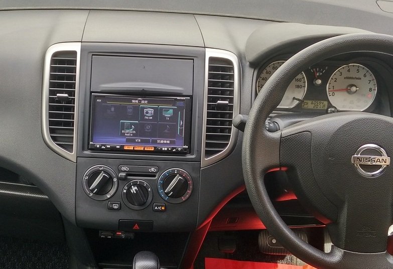 Переходная рамка магнитолы