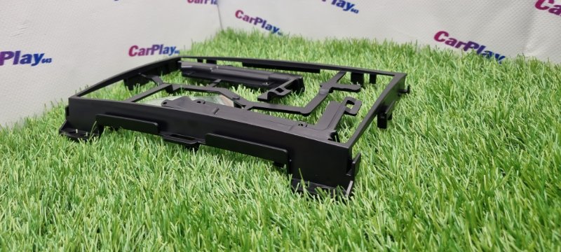 Переходная рамка магнитолы