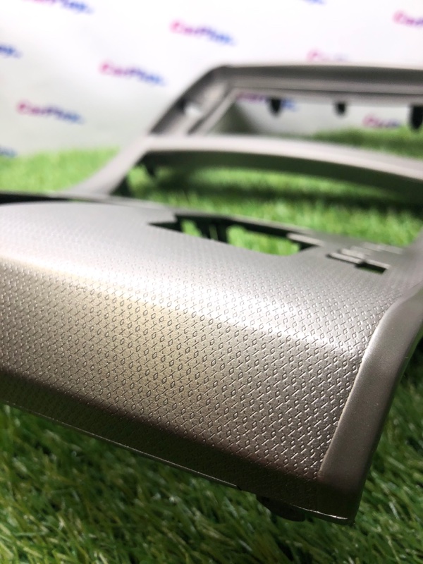 Переходная рамка магнитолы