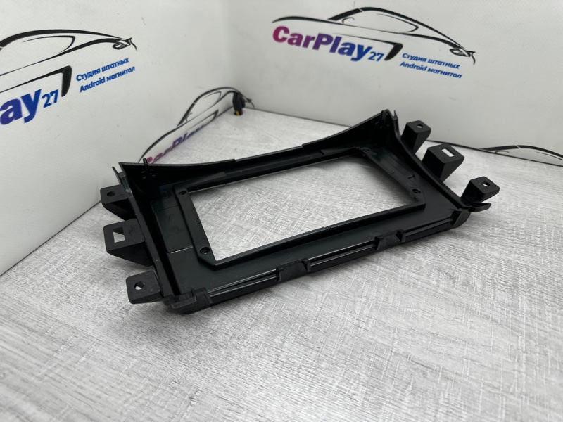 Переходная рамка магнитолы