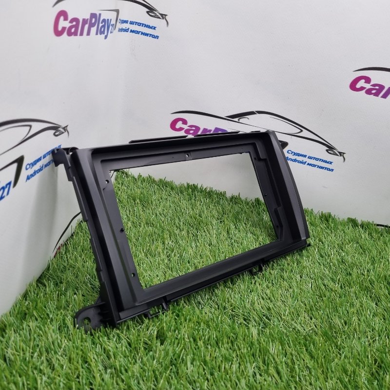 Переходная рамка магнитолы