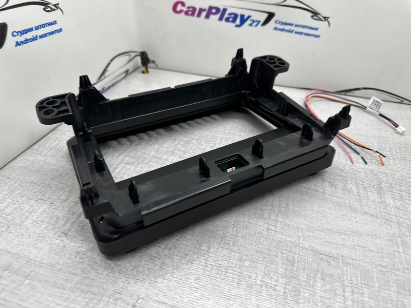 Переходная рамка магнитолы