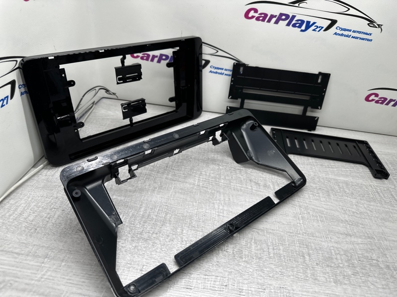 Переходная рамка магнитолы Volkswagen Polo 2021