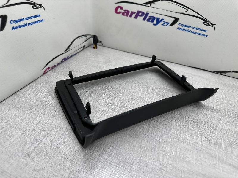 Переходная рамка магнитолы