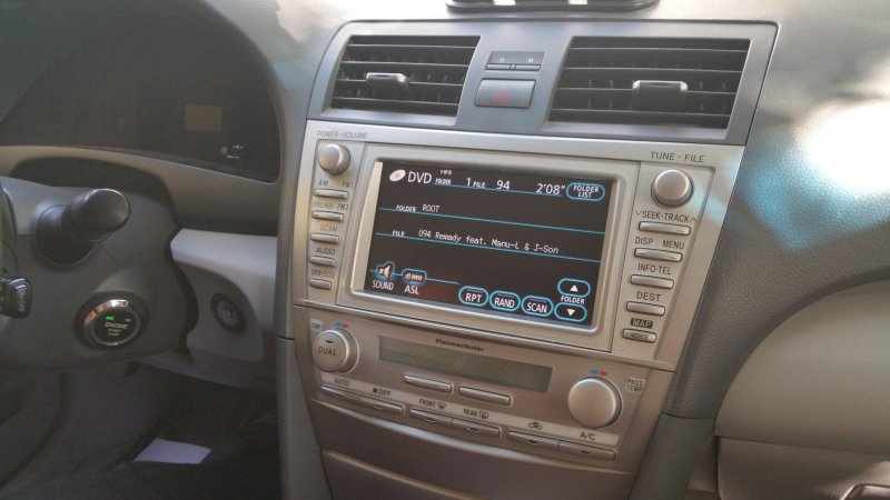 Магнитола штатная