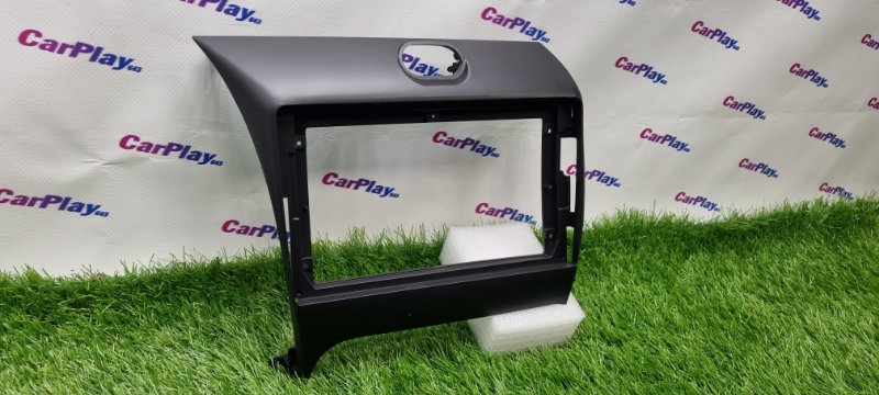 Переходная рамка магнитолы