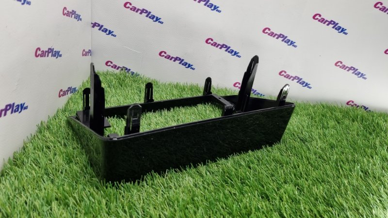 Переходная рамка магнитолы