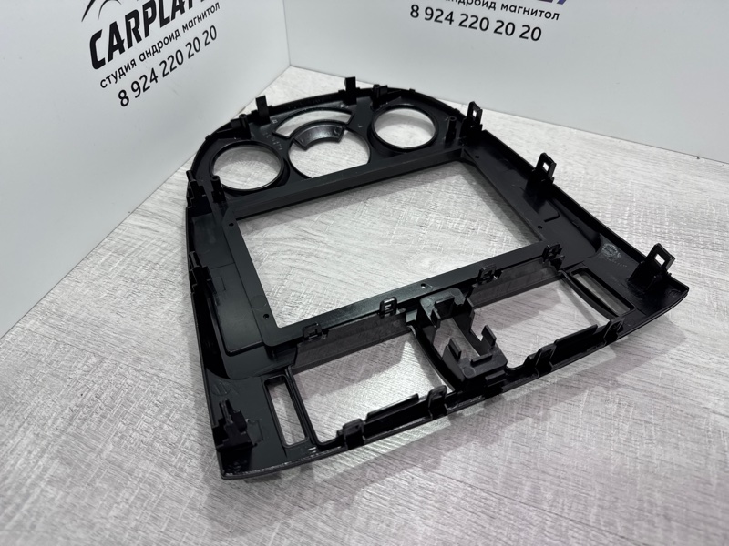 Переходная рамка магнитолы