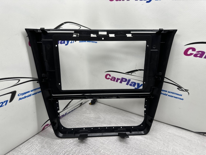 Переходная рамка магнитолы