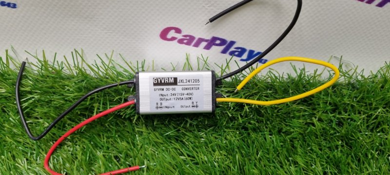 Преобразователь напряжения