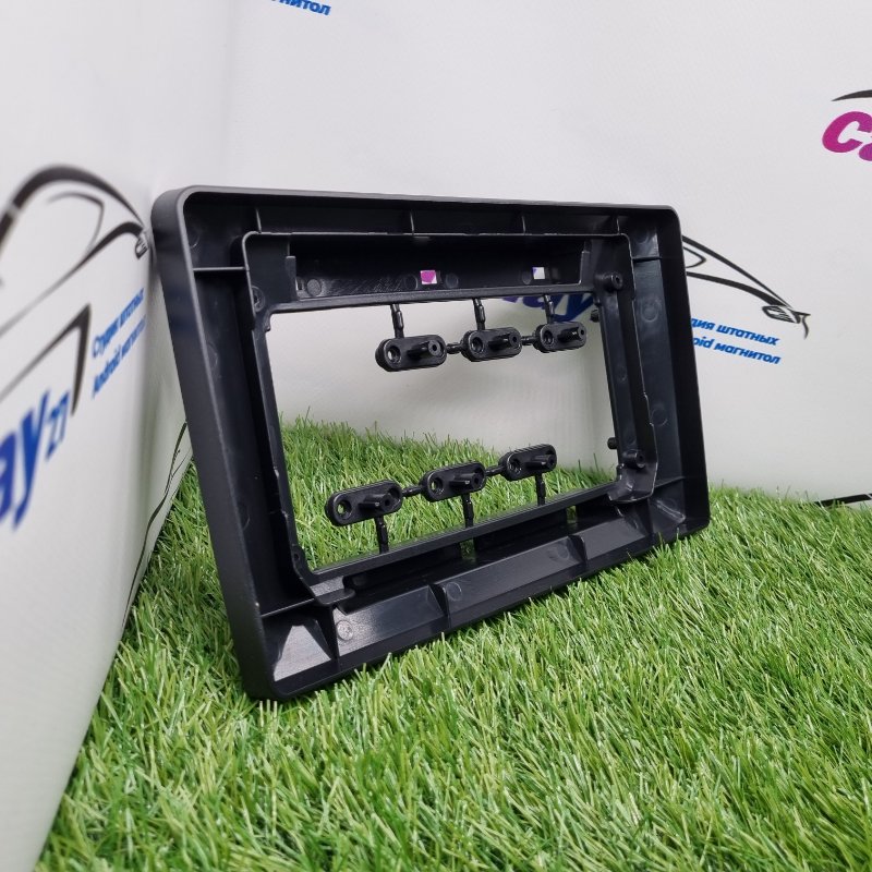 Переходная рамка магнитолы