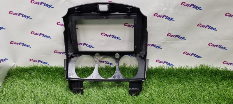 Переходная рамка магнитолы