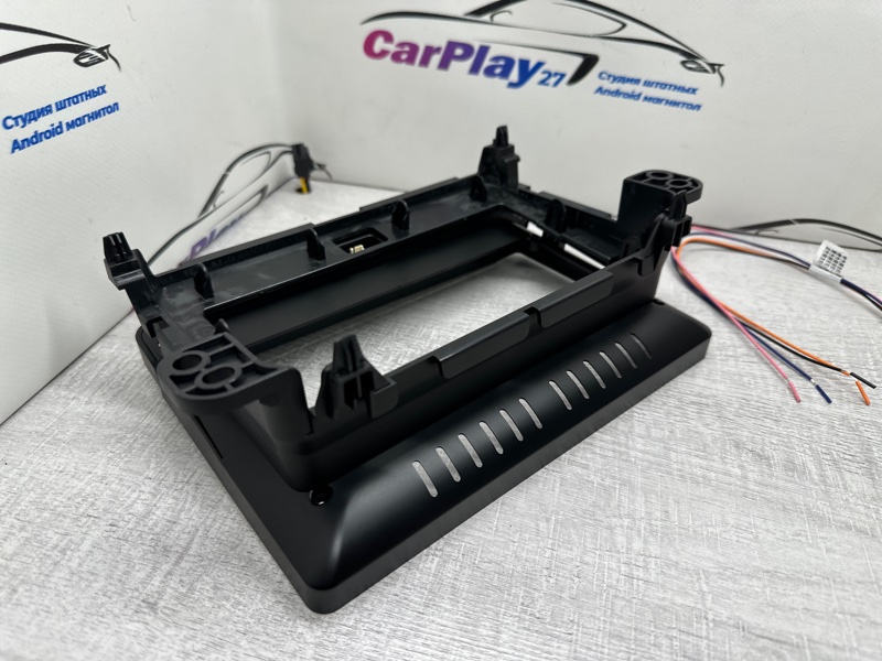 Переходная рамка магнитолы