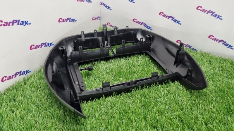 Переходная рамка магнитолы