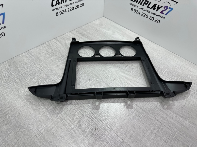 Переходная рамка магнитолы