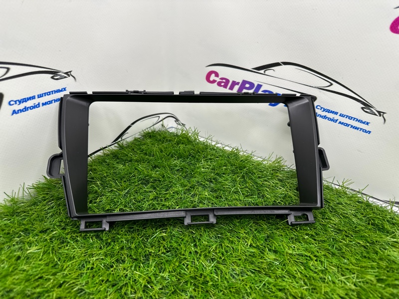 Переходная рамка магнитолы