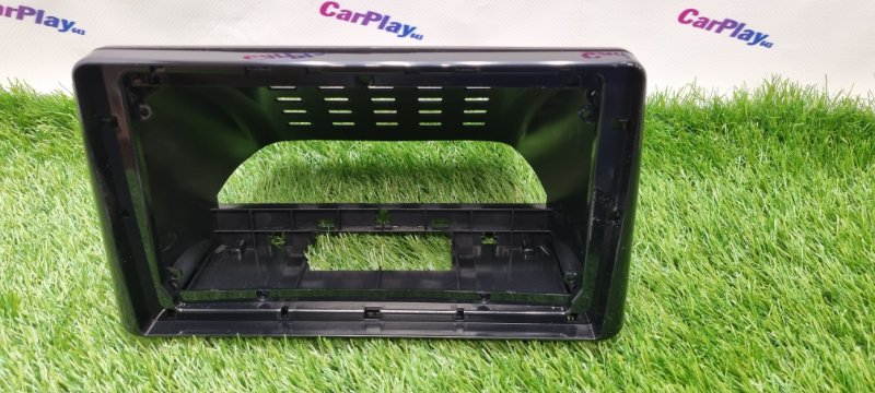 Переходная рамка магнитолы