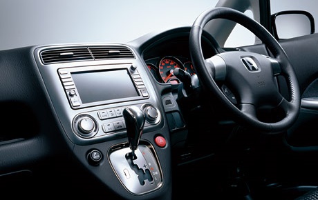 Переходная рамка магнитолы