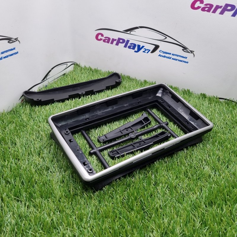 Переходная рамка магнитолы