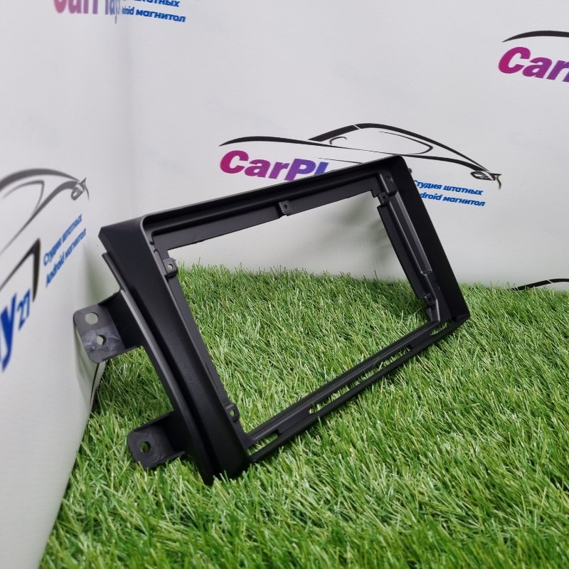 Переходная рамка магнитолы