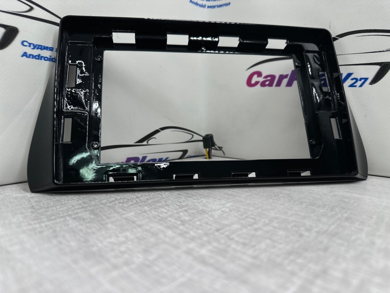 Переходная рамка магнитолы