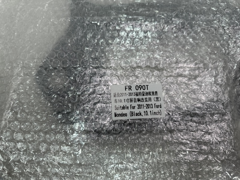 Переходная рамка магнитолы