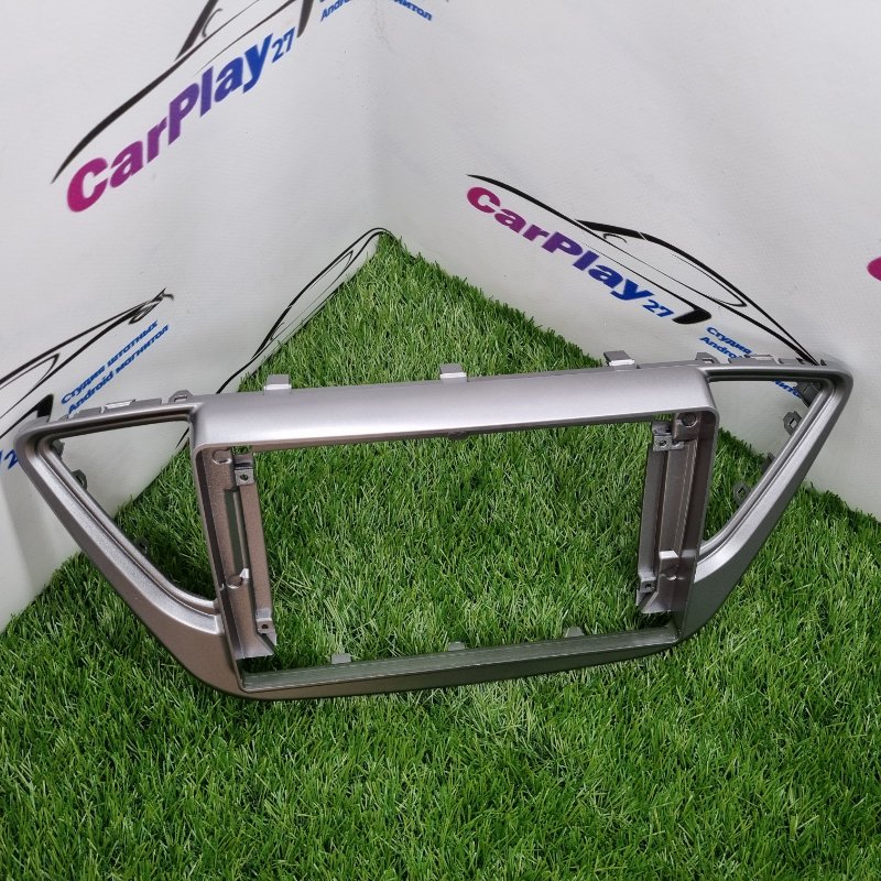 Переходная рамка магнитолы