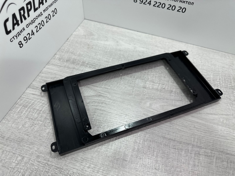 Переходная рамка магнитолы