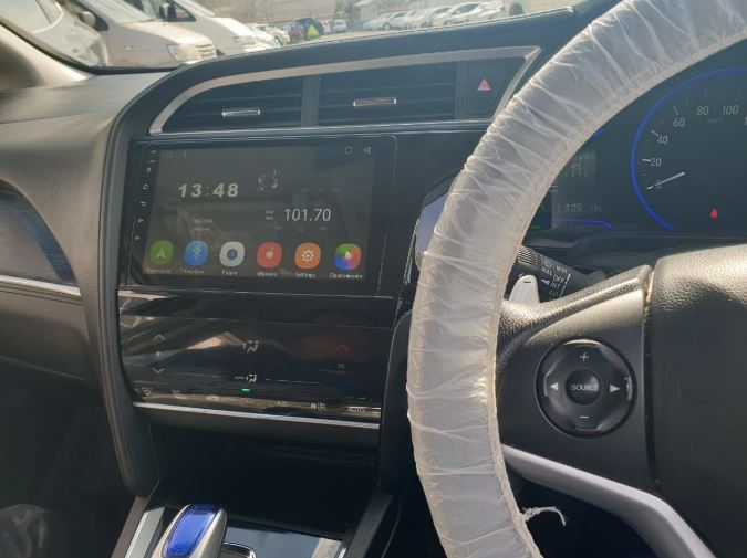 Магнитола штатная