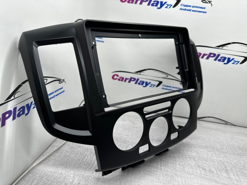 Переходная рамка магнитолы