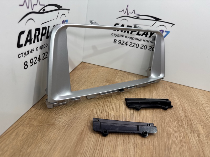 Переходная рамка магнитолы