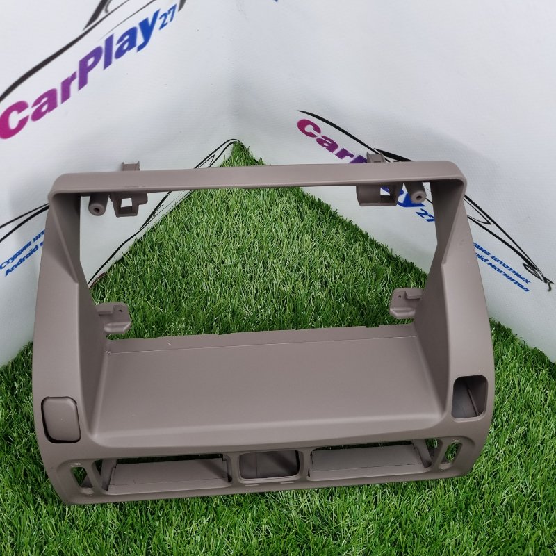 Переходная рамка магнитолы