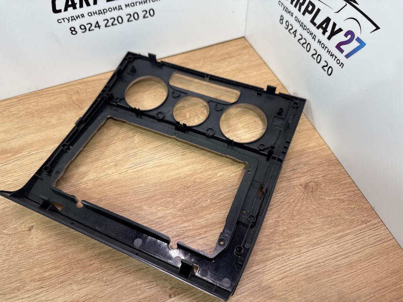 Переходная рамка магнитолы