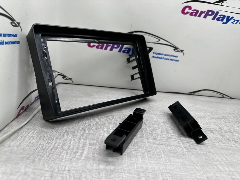 Переходная рамка магнитолы