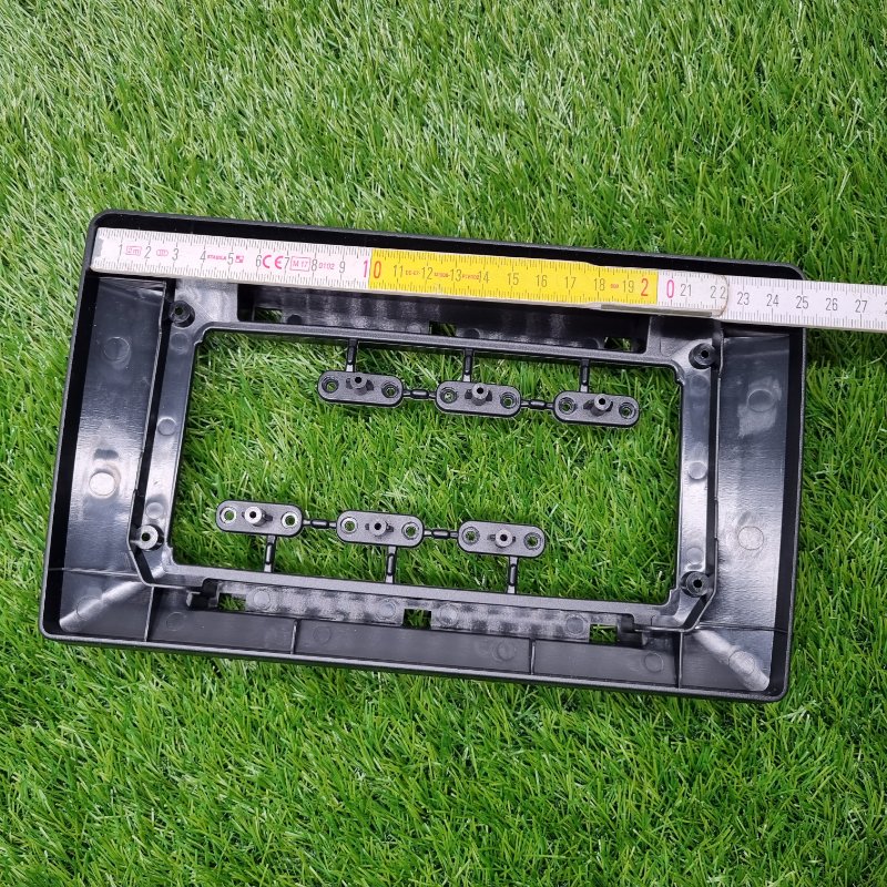 Переходная рамка магнитолы