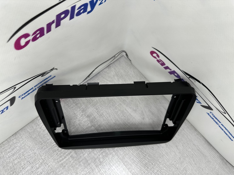 Переходная рамка магнитолы