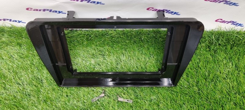 Переходная рамка магнитолы