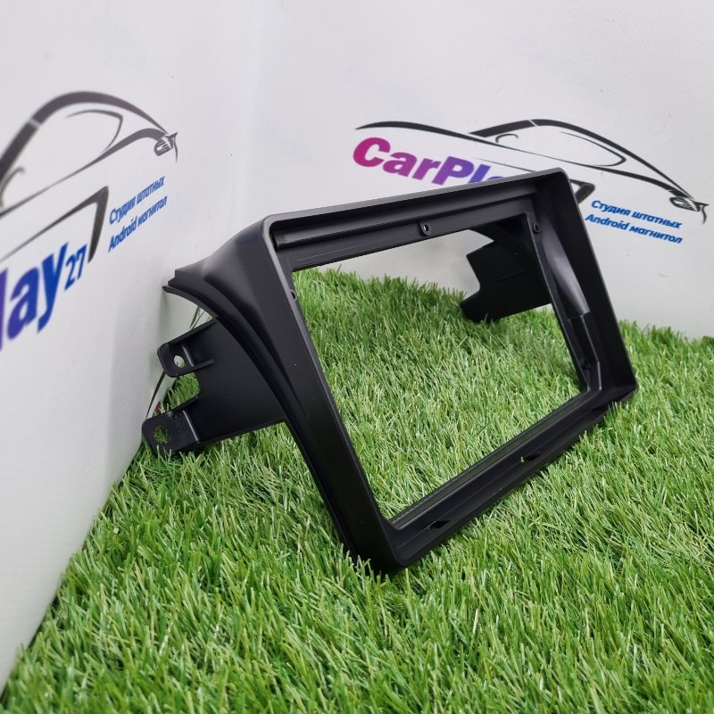 Переходная рамка магнитолы