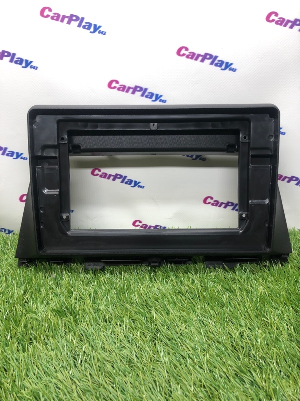 Переходная рамка магнитолы