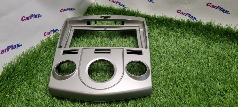 Переходная рамка магнитолы