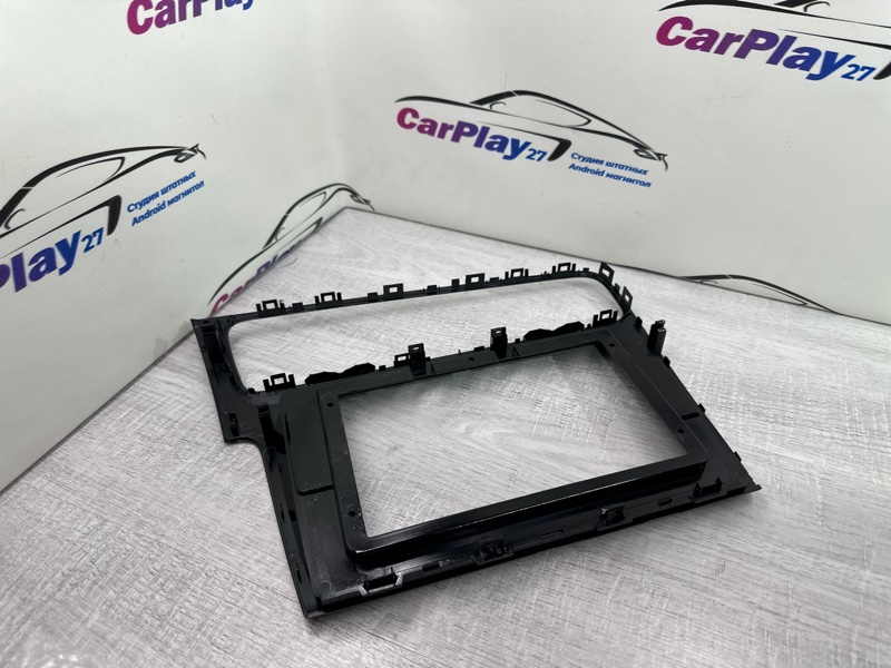 Переходная рамка магнитолы