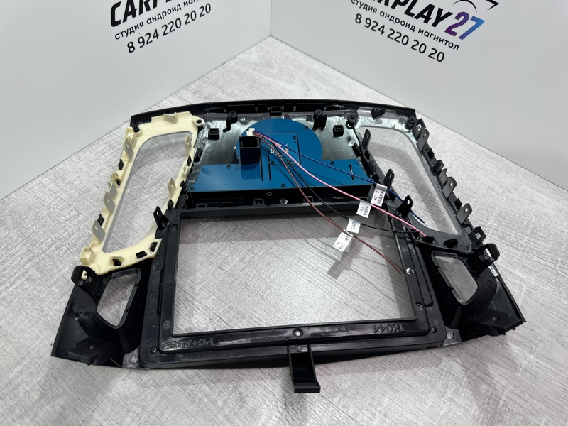 Переходная рамка магнитолы