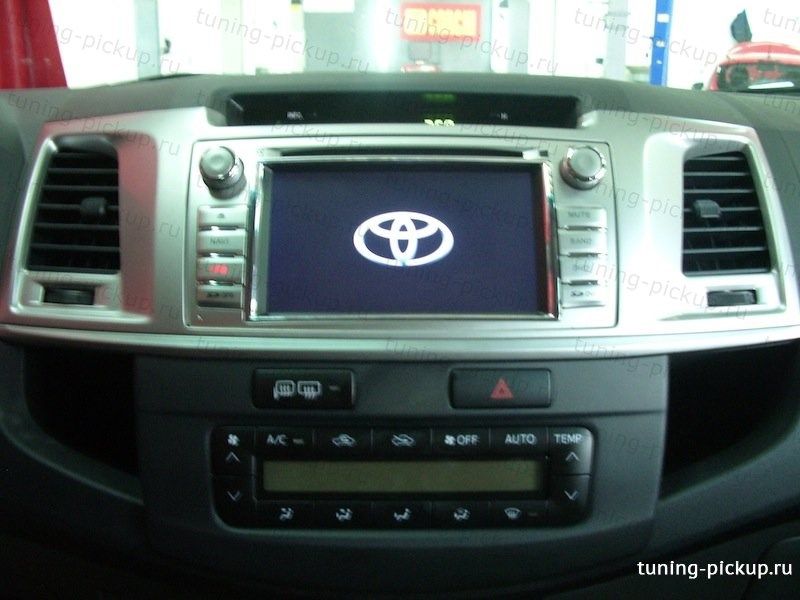 Магнитола штатная