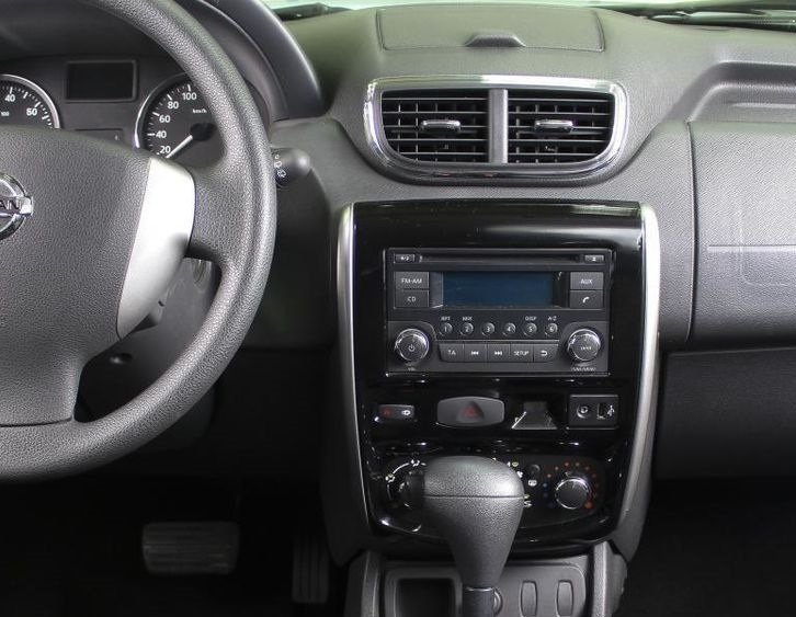 Переходная рамка магнитолы